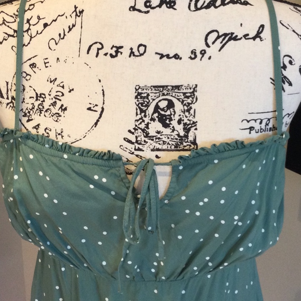 O’Neill Dress - Picture 2 of 4